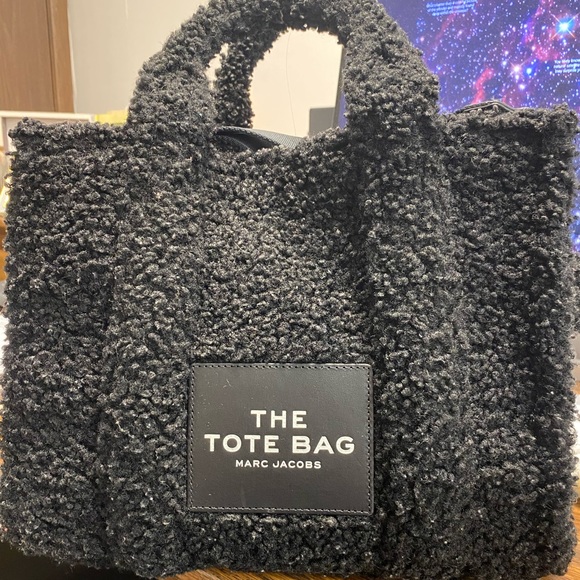 Marc Jacobs Handbags - Marc Jacobs Teddy Tote Bag-Medium